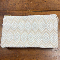 Wristlet Crossbody with 3 Compartments*