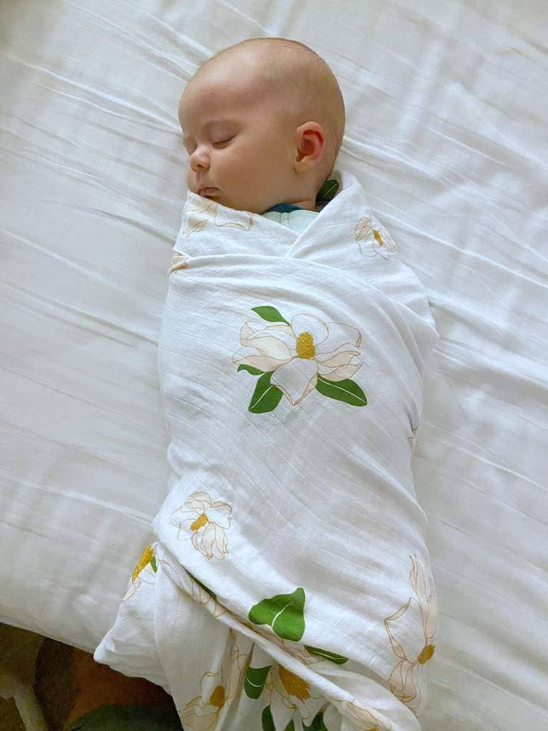 Magnolia Swaddle (Unisex)*