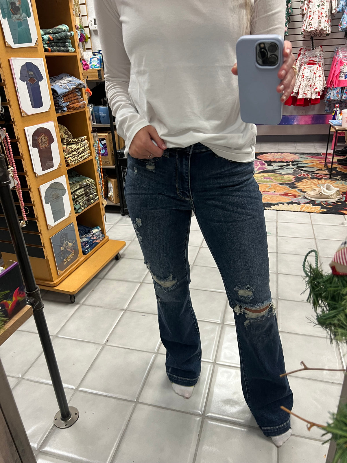 JB Midrise Distressed Bootcut