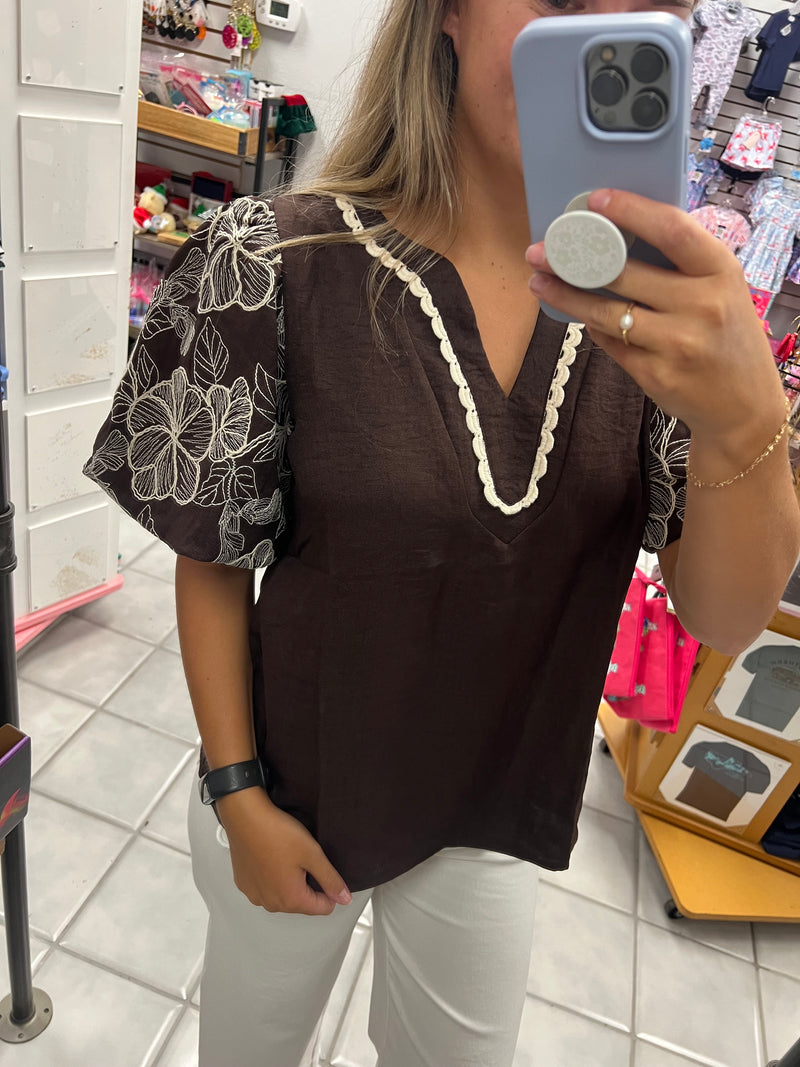 She&Sky Brown Top w/ Embroidered Flower Sleeves