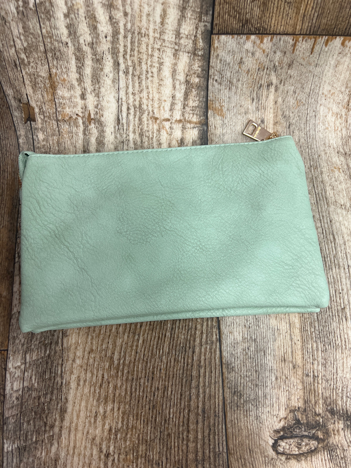 Wristlet Crossbody with 3 Compartments*