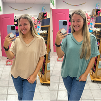 Ribbed SS VNeck Top