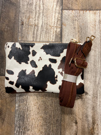 Big Wristlet Crossbody with 3 Compartment*