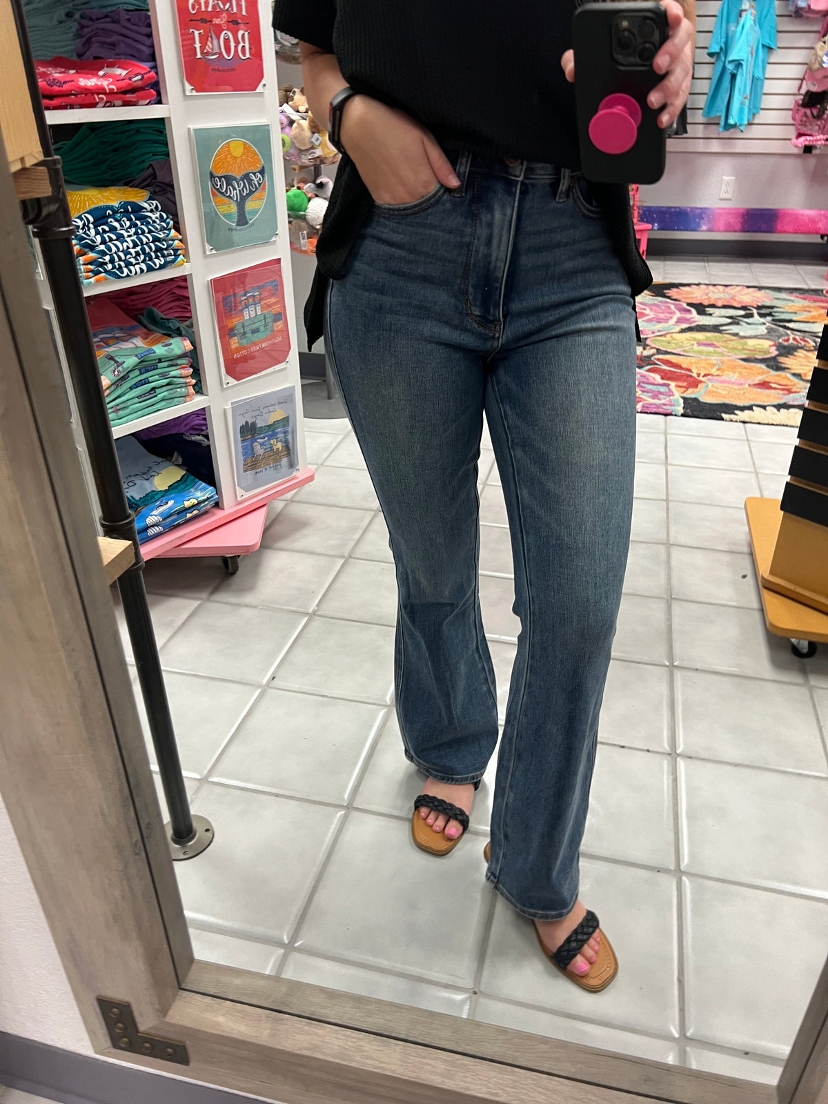 JB SHORT HW Bootcut Jeans