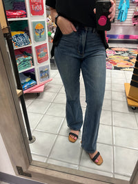 JB SHORT HW Bootcut Jeans