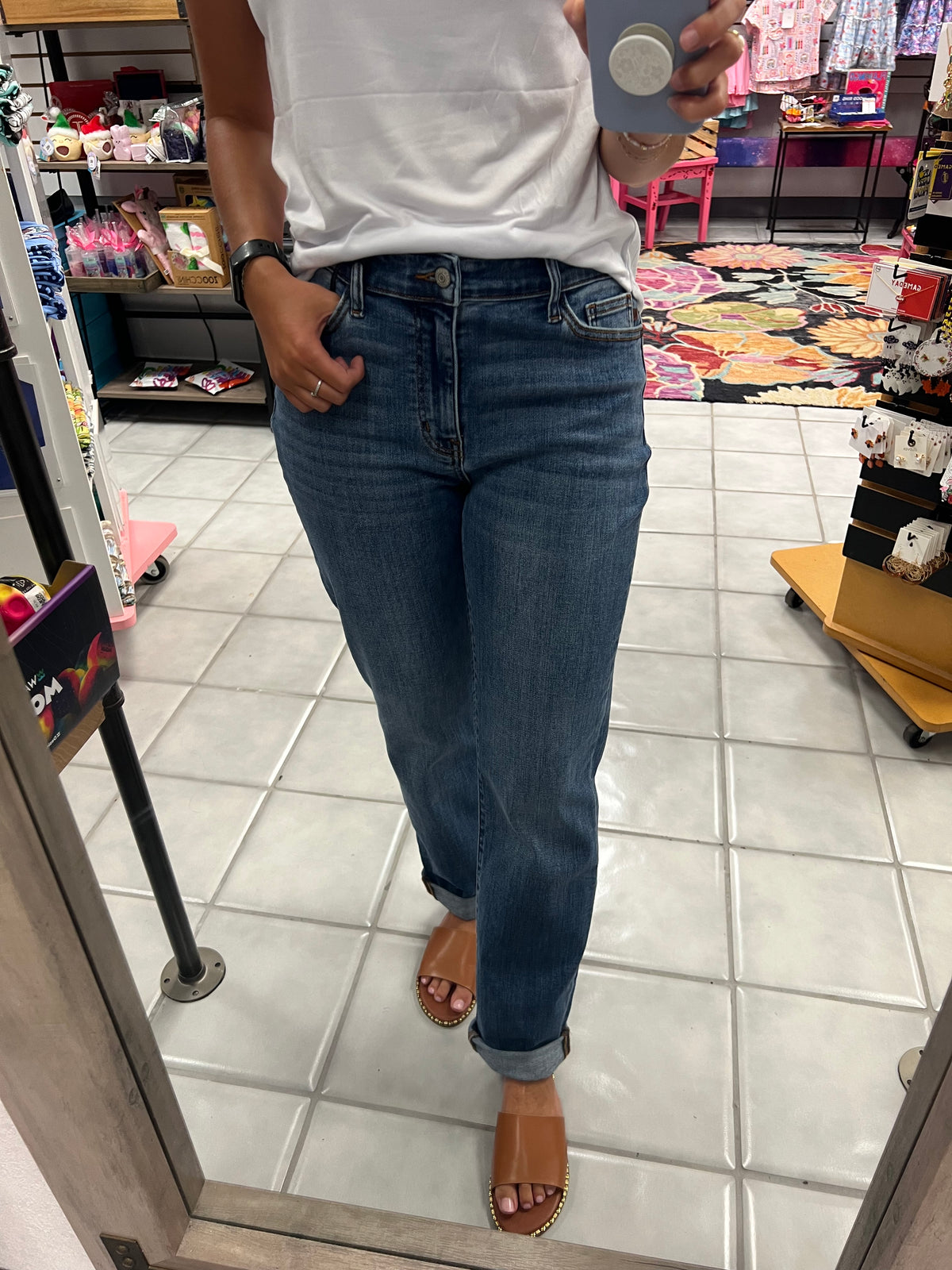 Judy Blue Boyfriend Mid-rise Cuffed Jeans