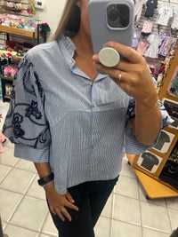 Embroidery Sleeve Top