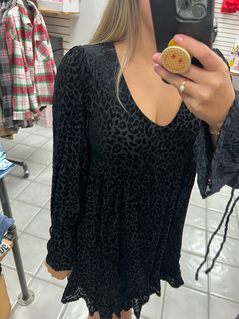 Velvet Leopard Dress*