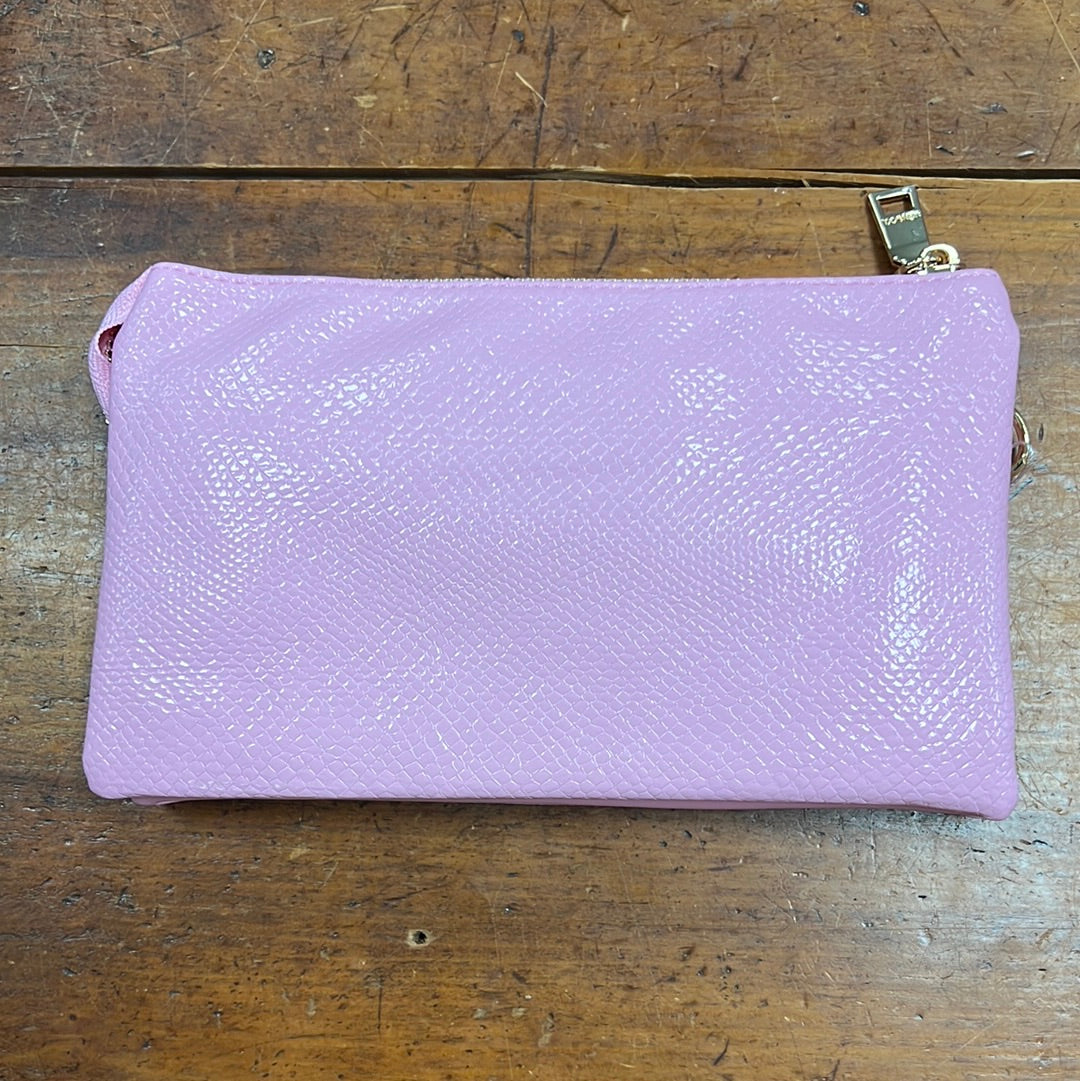 Wristlet Crossbody with 3 Compartments*