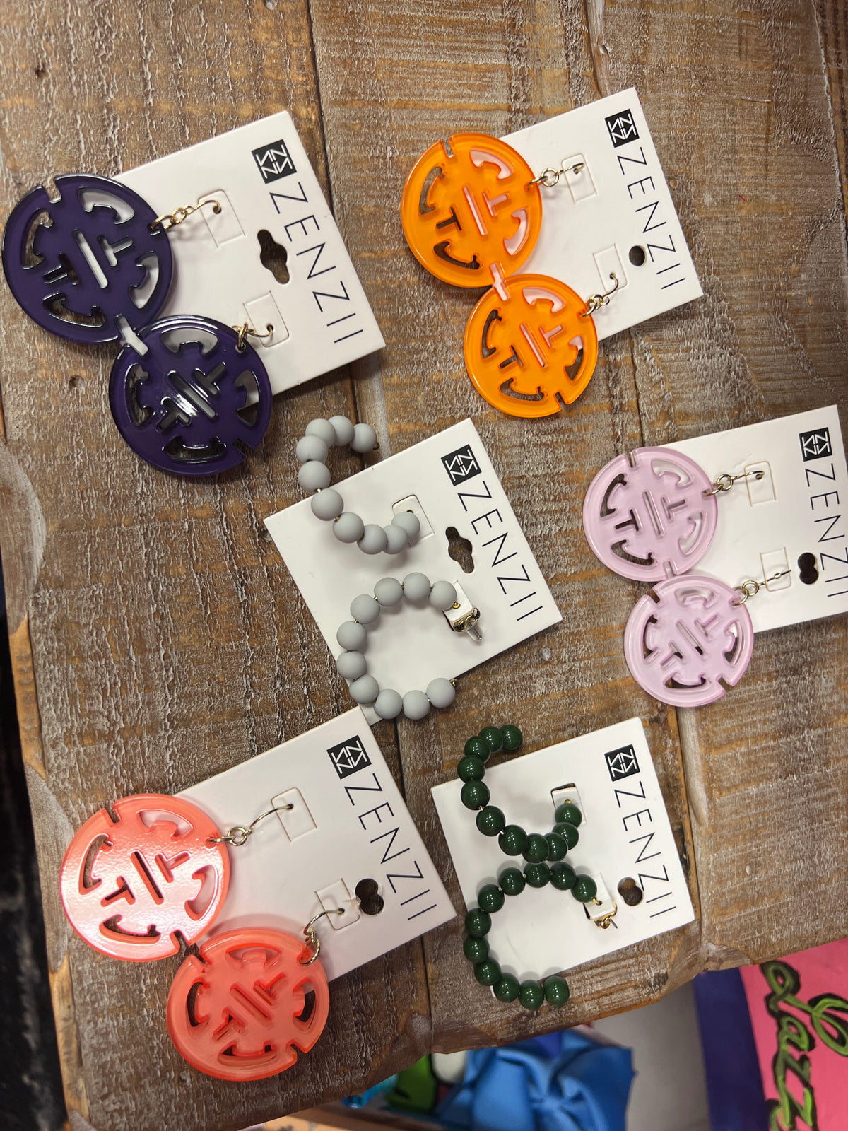 Zenzii Earrings*