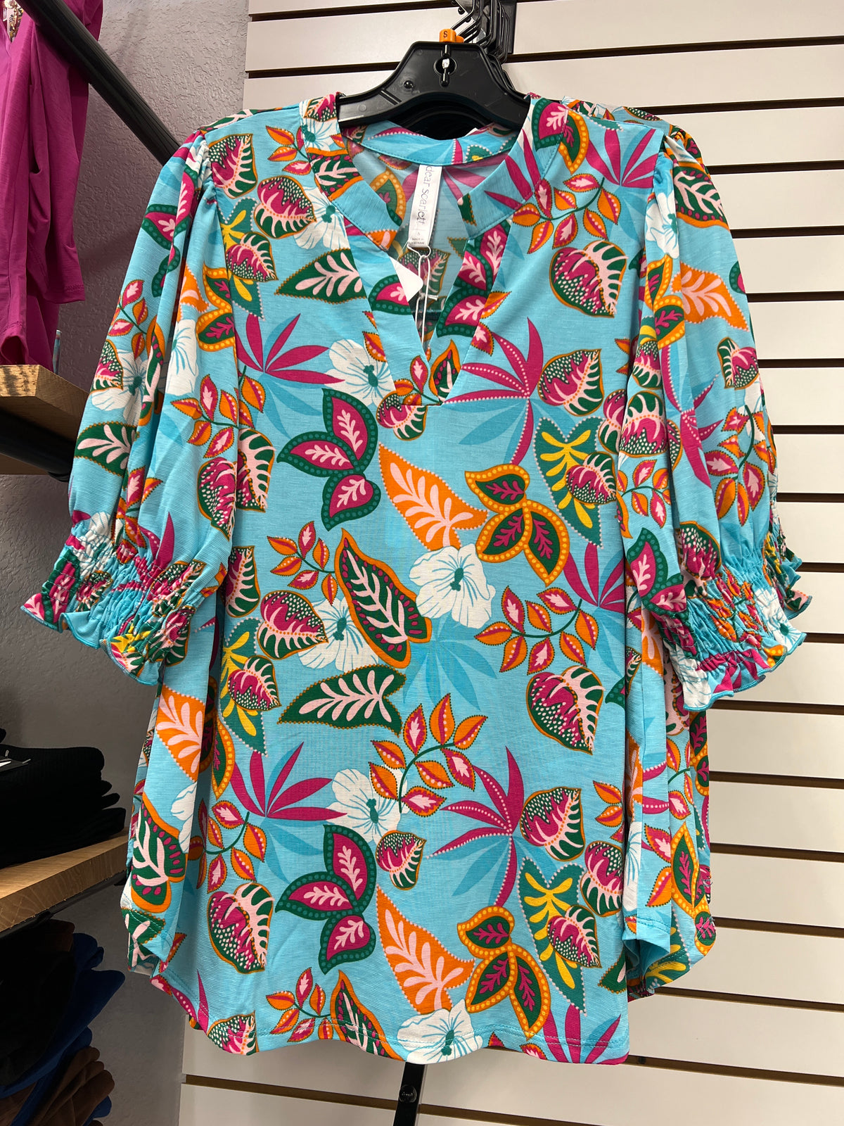 DS Lizzy Tiki Time Top