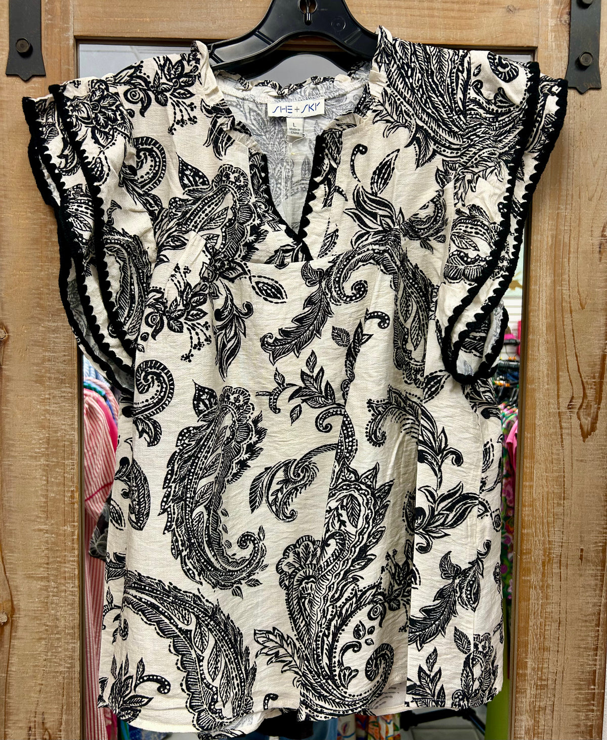 Black/White Paisley Top