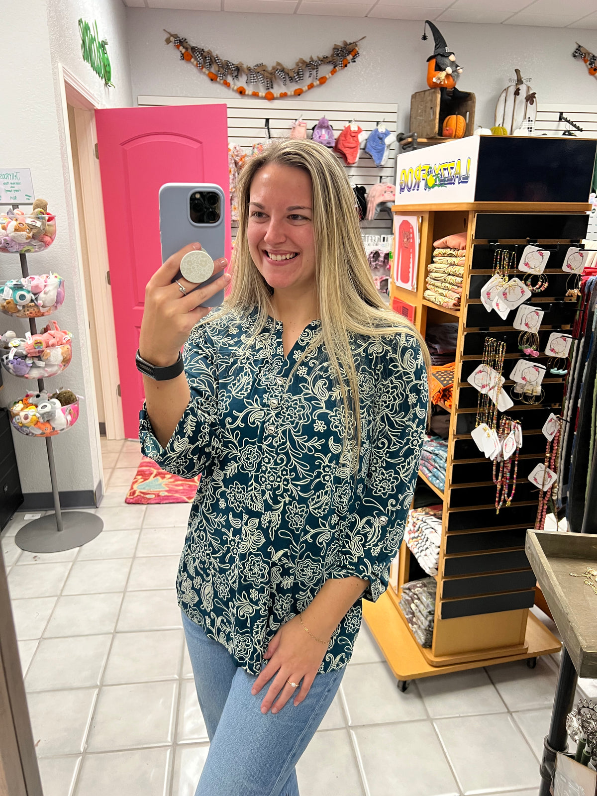 DS Lizzy Hunter Green Paisley Top