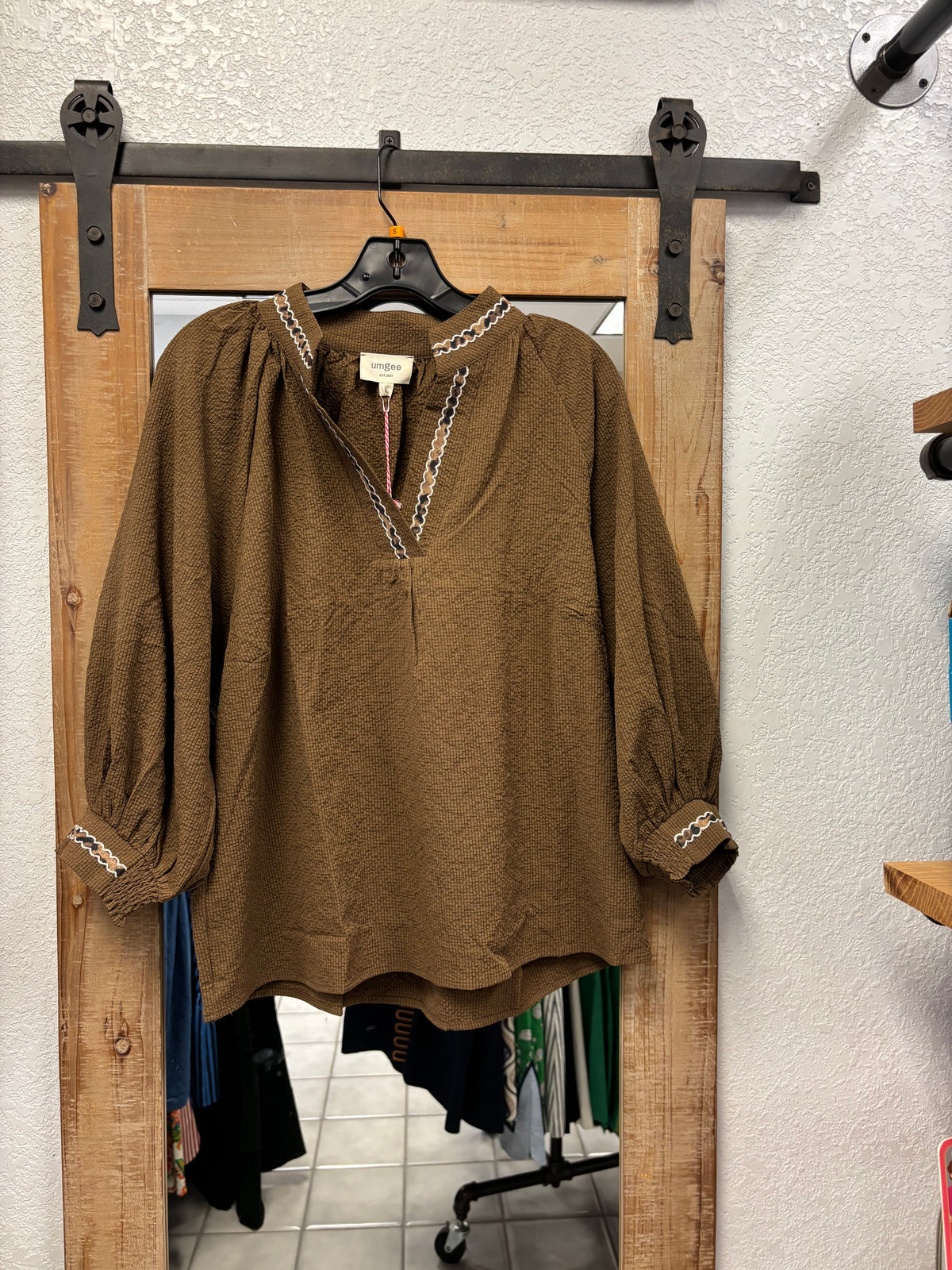 Umgee- Brown LS Top with Leopard Neckline