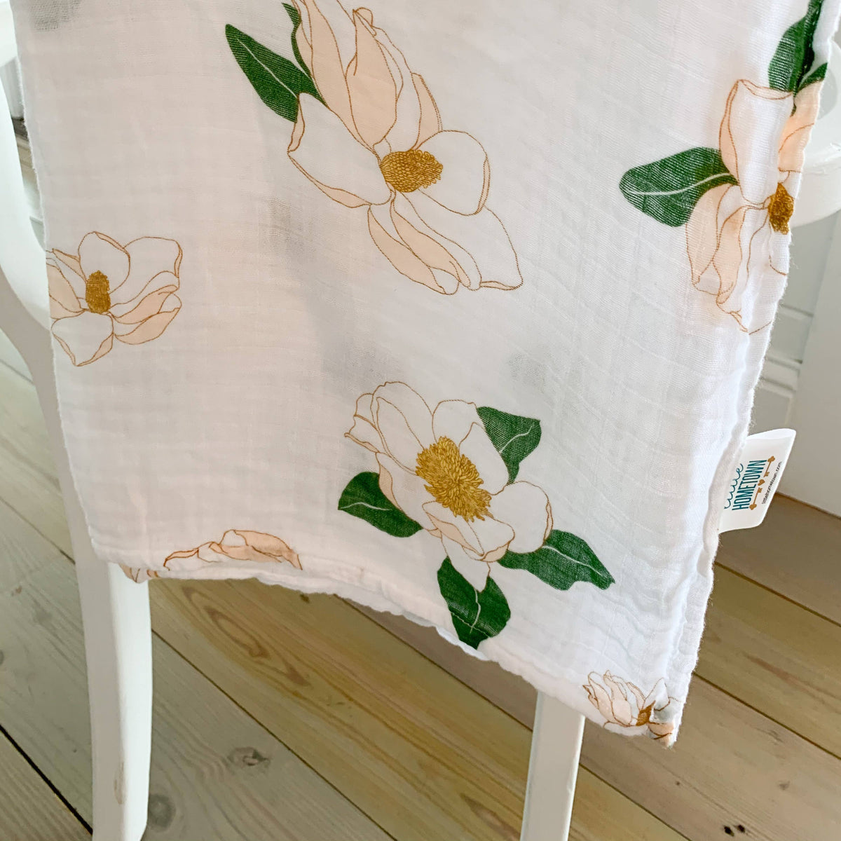 Magnolia Swaddle (Unisex)*