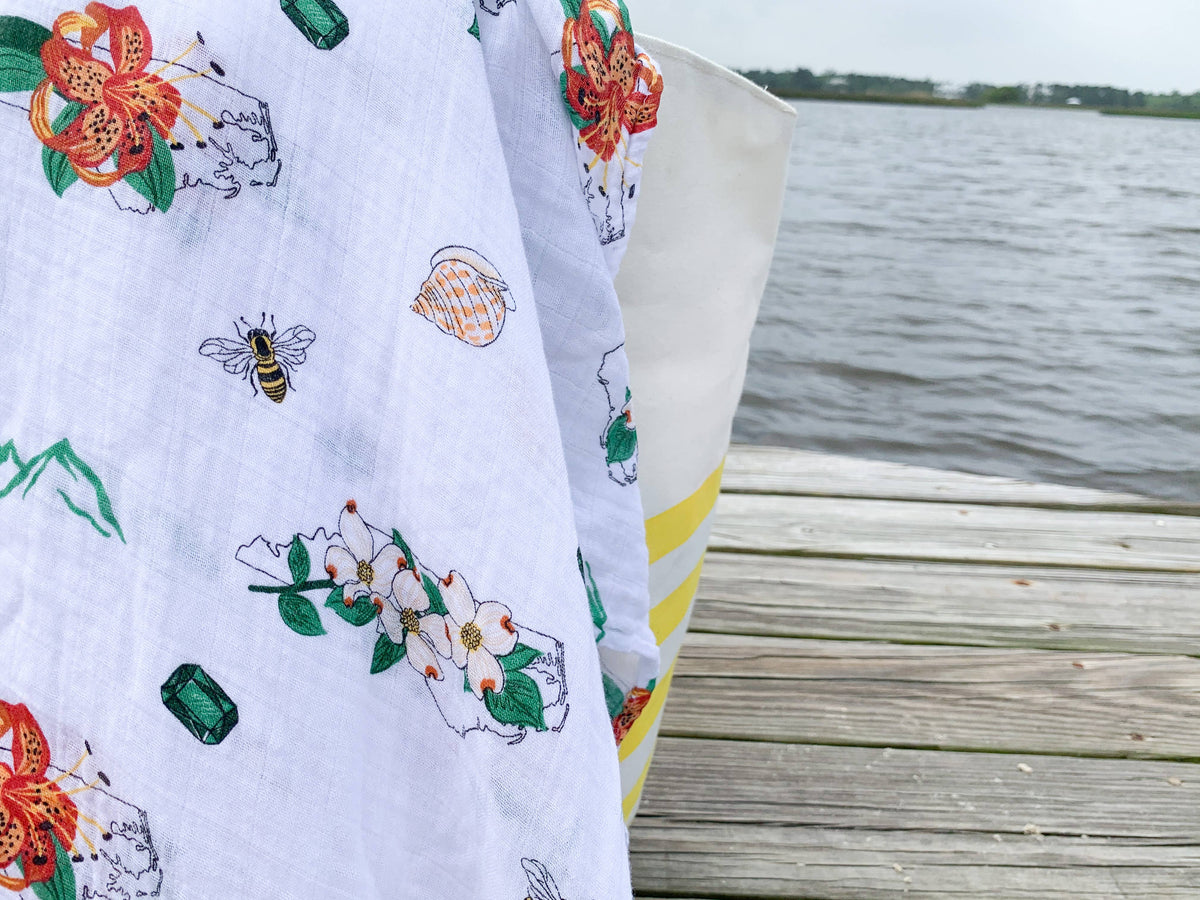 North Carolina Baby (Floral): Muslin Cotton Baby Swaddle*