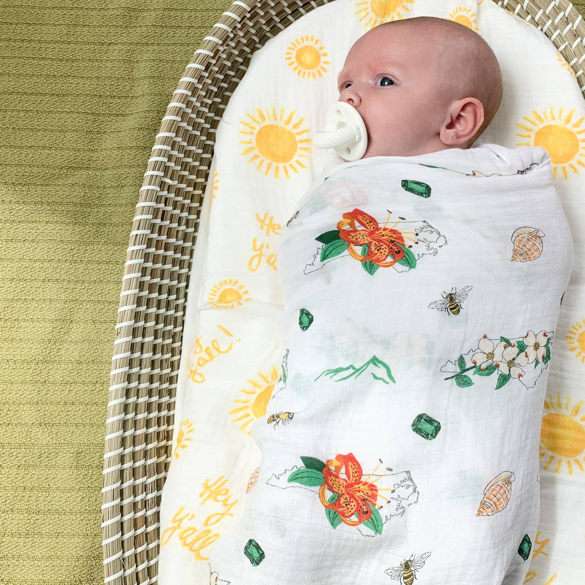 North Carolina Baby (Floral): Muslin Cotton Baby Swaddle*