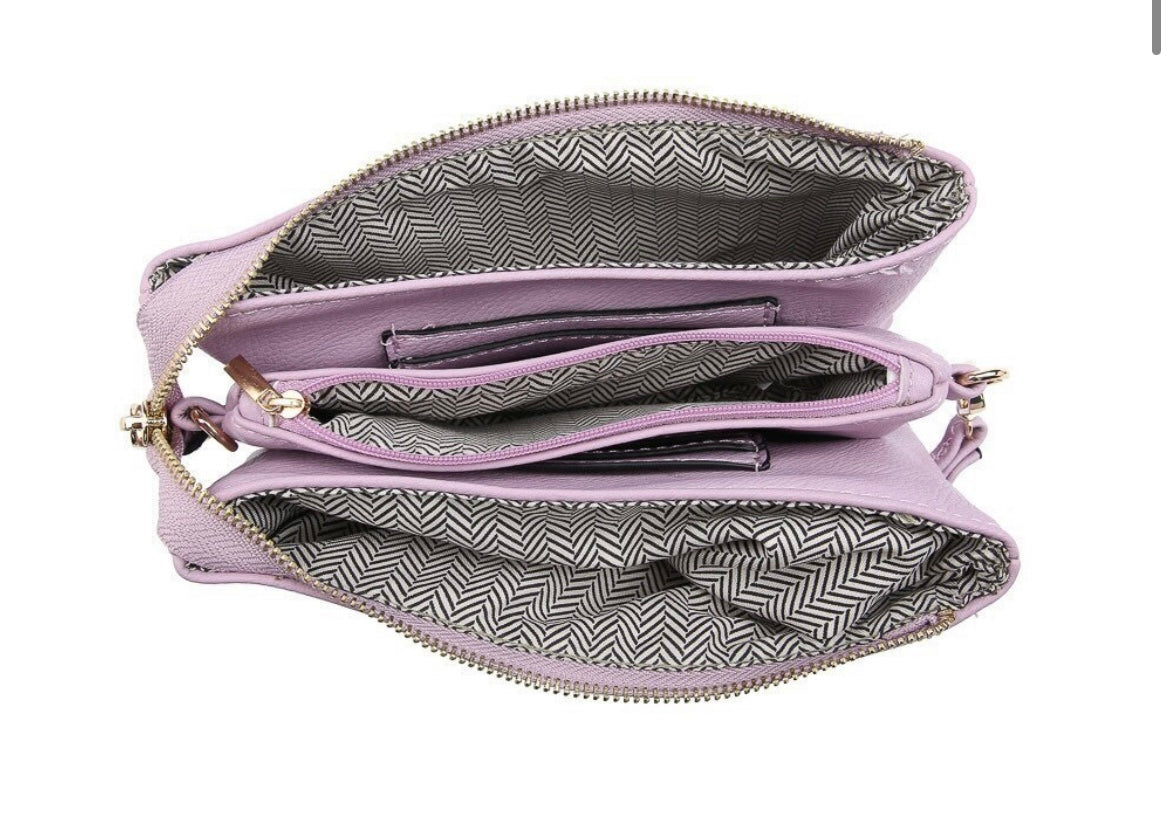 Wristlet Crossbody with 3 Compartments*