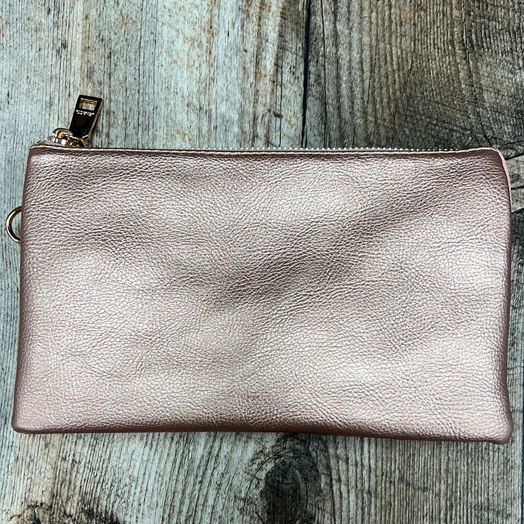 Wristlet Crossbody with 3 Compartments*